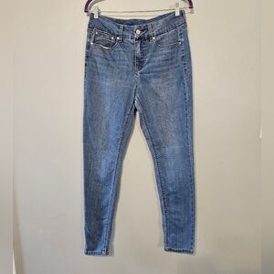 Seven7 Women's Blue Skinny Jeans - Classic Five-Pocket Style